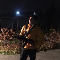 Женя Ващев