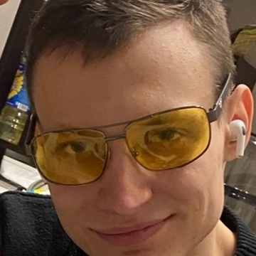 Дмитрий Смолин
